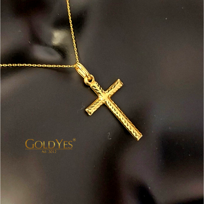 Złota zawieszka krzyżyk diamentowany - obrazek 2